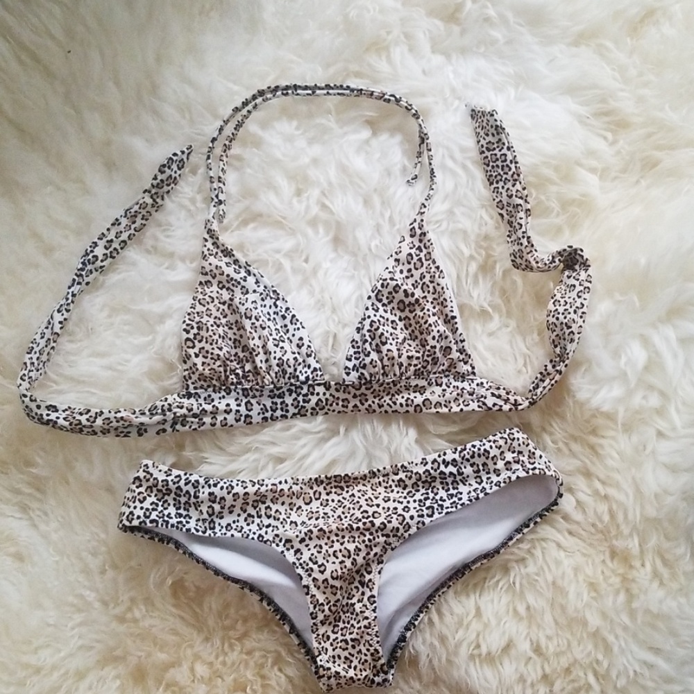 Leopard print Victoria's Secret bikini